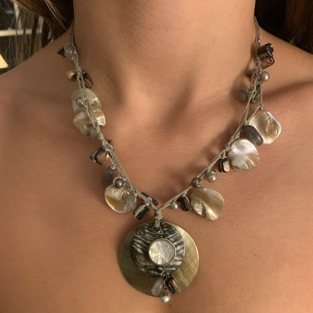Silpada shell necklace